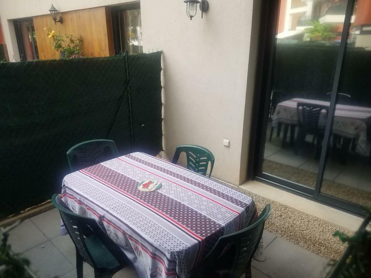 شقة F1 De 36M2 Avec Terrasse Et Parking Privatif. La Roquette-sur-Siagne المظهر الخارجي الصورة
